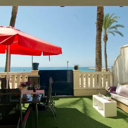 Apartamento Sun La Marina * 锡切斯