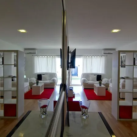 Apartamento Sun La Marina 锡切斯