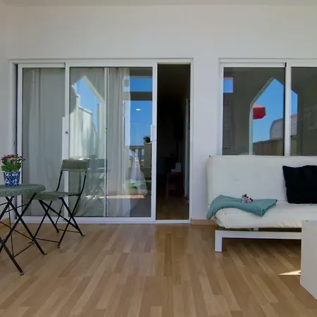 Apartamento Sun La Marina 公寓
